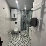 Wavehaven At South Bay Apartment Warna