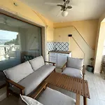 Apartment Wavehaven At South Bay *