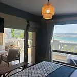 Wavehaven At South Bay Apartment *