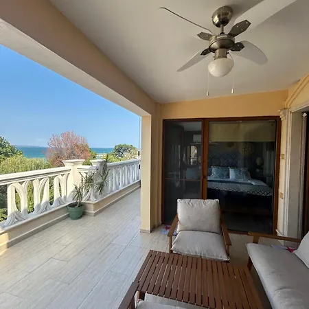 Wavehaven At South Bay Lägenhet