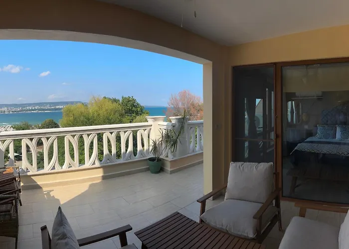 Wavehaven At South Bay * 瓦爾納