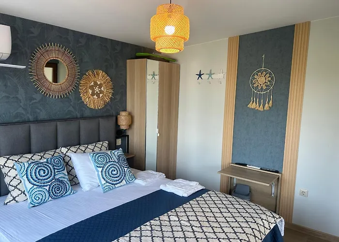 Wavehaven At South Bay