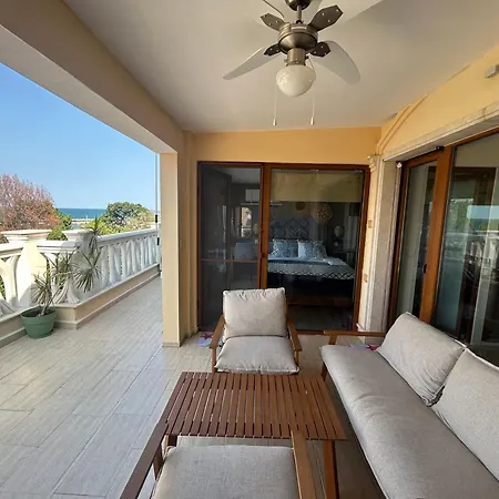 Wavehaven At South Bay 瓦爾納