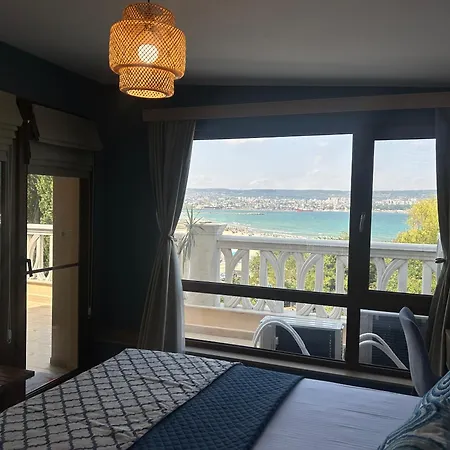 Wavehaven At South Bay * 瓦爾納