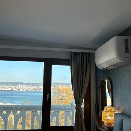 Wavehaven At South Bay 瓦爾納