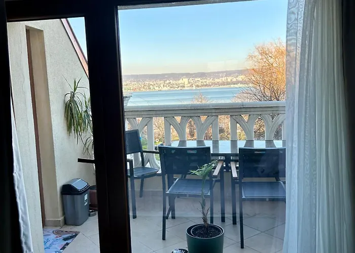 Wavehaven At South Bay