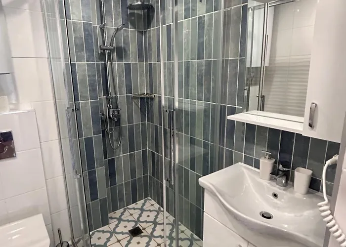 Wavehaven At South Bay Apartment