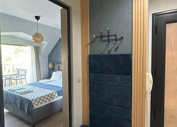 Wavehaven At South Bay Apartment