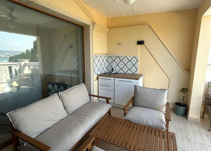 Apartment Wavehaven At South Bay *