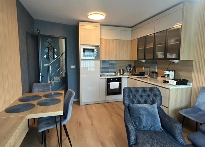 Apartment Wavehaven At South Bay Warna