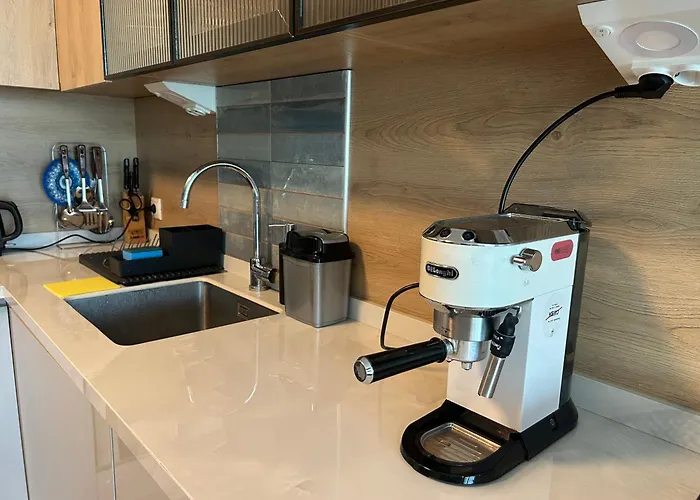 Apartment Wavehaven At South Bay Warna