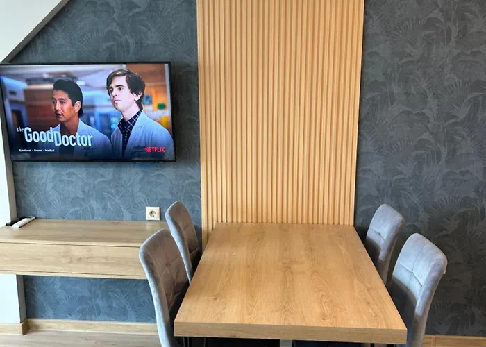 Wavehaven At South Bay Apartment Warna